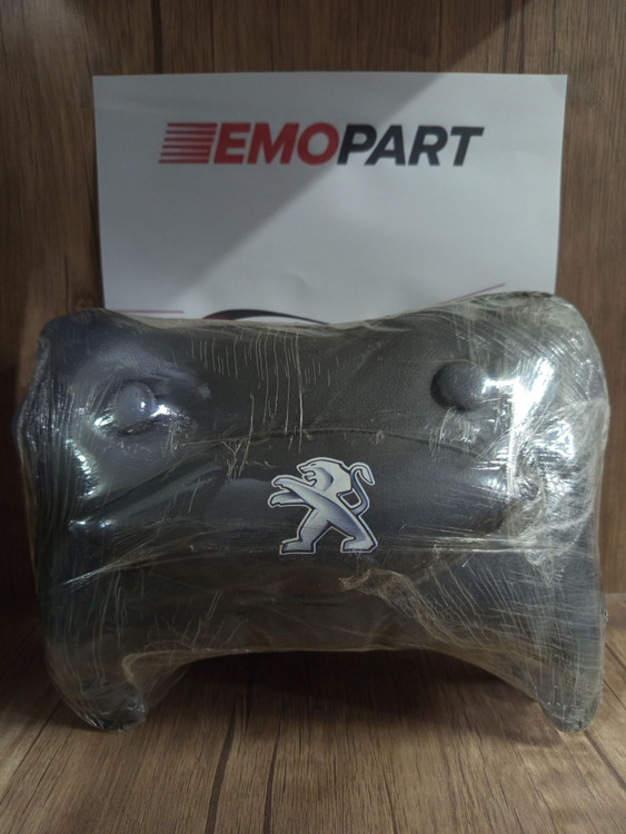 بالشت پشت گردن ماشین