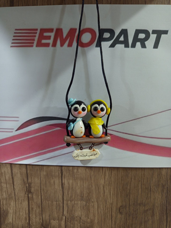 آویز عروسکی