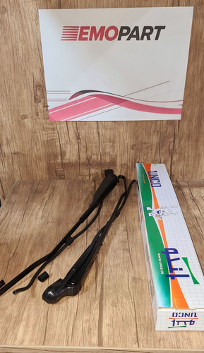 پایه برف پاک کن پژو