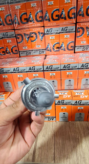 لامپ چراغ جلو 3 خار( H4 ) ای جی (AG) اصلی 100/90 اصل با گارانتی یک ساله مناسب برای خودرو های پراید صبا و پراید 131 وپژو 405 وکوئیک و ساینا