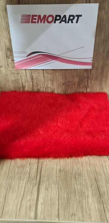 خز پشت شیشه خودرو