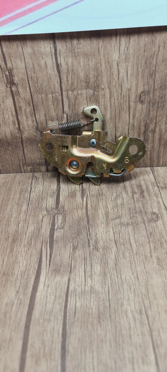 قفل درب موتور پژو 405