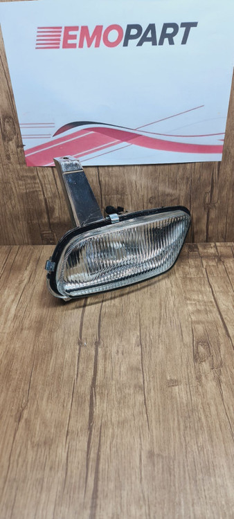 پروژکتور داخل سپر جلو پژو پارس