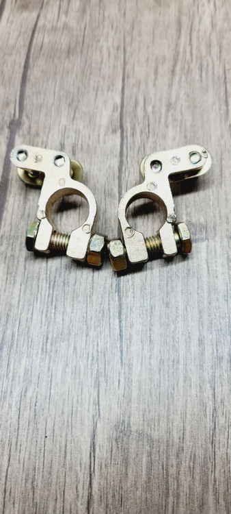 بست مثبت ومنفی خودرو