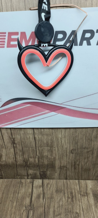 قلب شاخ دار چراغ دار خودرو