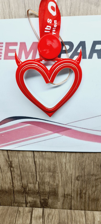 قلب شاخ دار چراغ دار