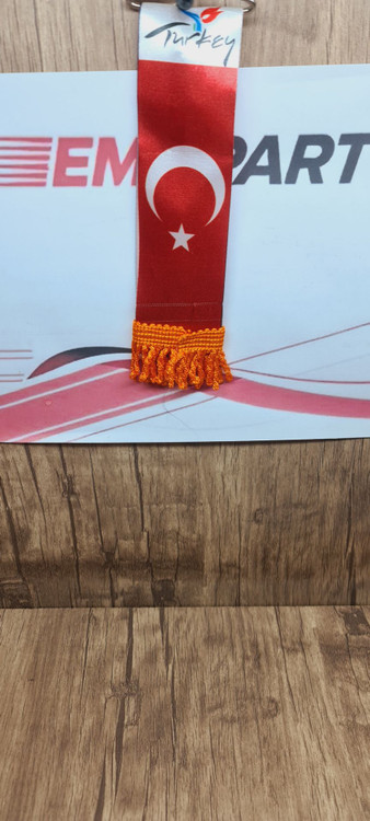 آویز پرچم خودرو