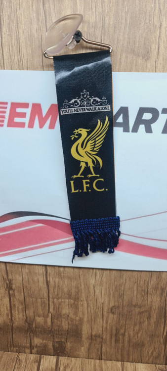 آویز پرچم خودرو