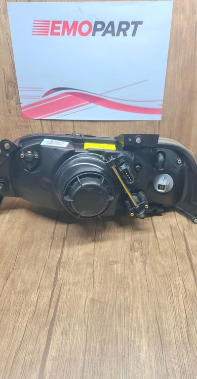 چراغ جلو پراید یک تیکه