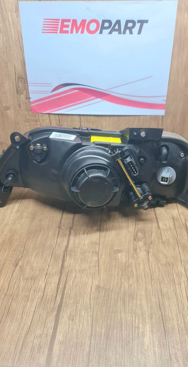 چراغ جلو 131 پراید