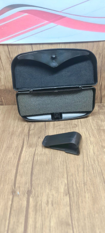 جا عینکی ماشین