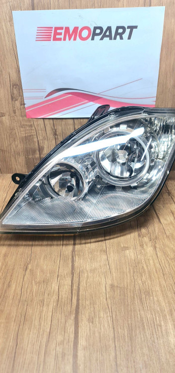 چراغ جلو تیبا 1